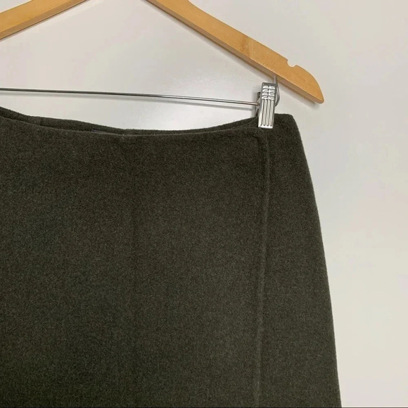 Ralph Lauren Wool/Angora/Cashmere Gray Wrap Skirt Size 8 - Picture 3 of 9